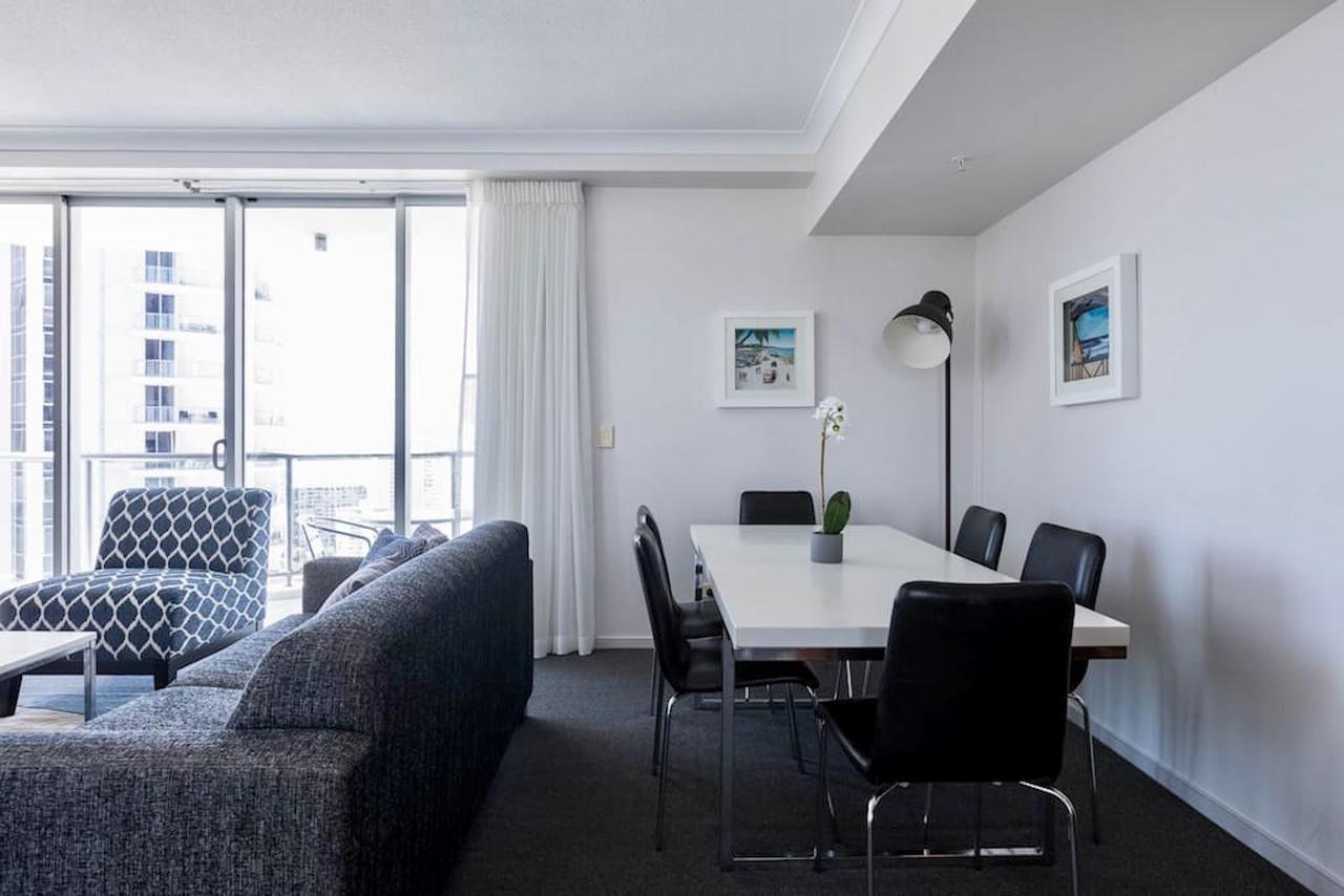 Apartment With Ocean Views Голд-Кост Экстерьер фото
