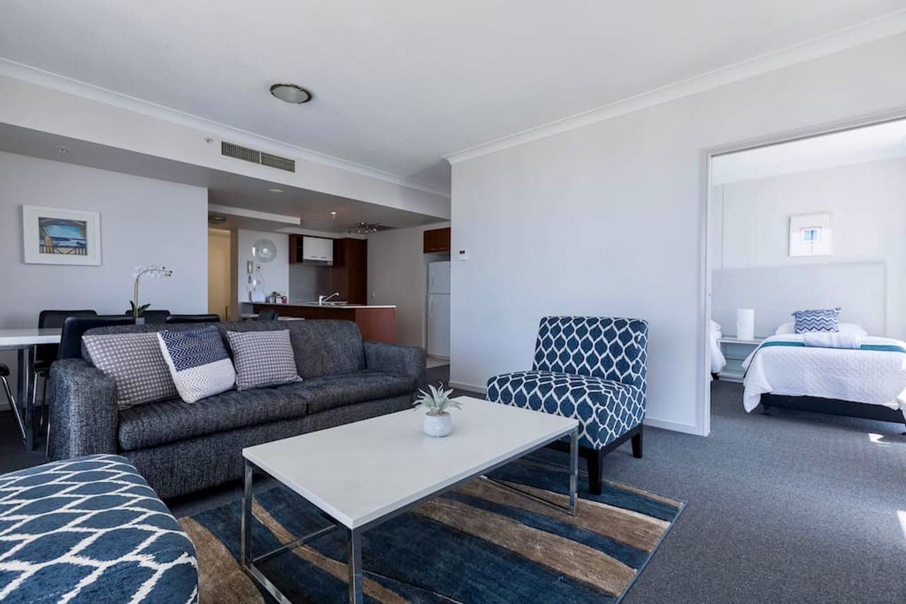 Apartment With Ocean Views Голд-Кост Экстерьер фото